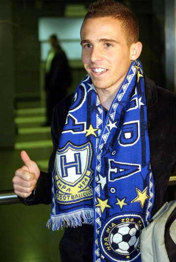 Έτοιμος 100% να προσφέρει άμεσα στον Ηρακλή δήλωσε ο Ααρόν κατά την άφιξή του