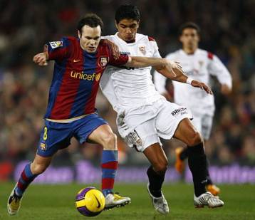 «Χ»αμογέλασε η Μπάρτσα, αγωνία για τη Ρεάλ