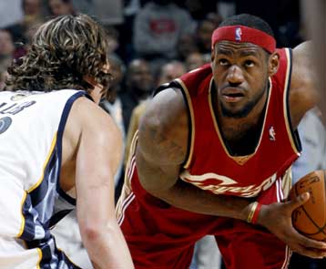 Νέα νίκη των Καβαλίερς στην παράταση με 51 πόντους από τον Λεμπρόν Τζέιμς