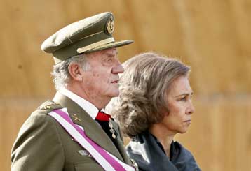 Αδοξο τέλος είχε η προσπάθεια να ντυθεί με λόγια ο ισπανικός εθνικός ύμνος