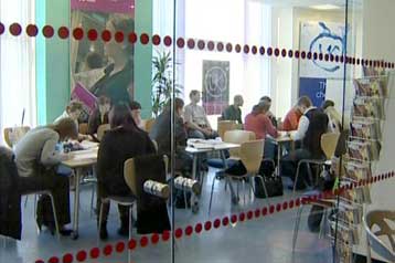 Στα πρόθυρα διπλωματικής ρήξης Λονδίνο – Μόσχα με φόντο το Βρετανικό Συμβούλιο