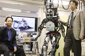 Ιαπωνικό ρομπότ υπακούει στον εγκέφαλο ζωντανού πιθήκου