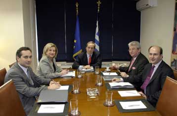 Μόνο με υποβολή επιχειρησιακών προγραμμάτων προσλήψεις σε ΔΕΚΟ, αποφάσισε η Διϋπουργική