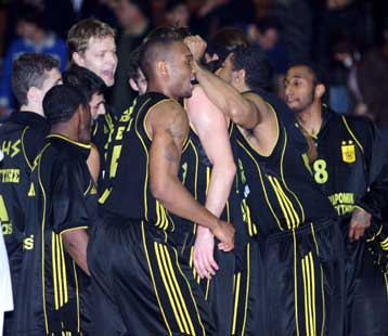 Ήττα για τον καλό Αρη, με Ροάν ο Παναθηναϊκός, με Πρόκομ ο Ολυμπιακός