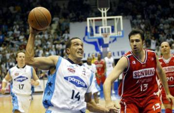 Ο ΑΓΟΡ απέκτησε Ντέιβισον και Γιανγκ, αποδέσμευσε Φρίμαν