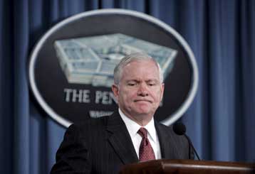 Ανασκευάζει τις δηλώσεις του για τα ΝΑΤΟΪκά στρατεύματα στο Αφγανιστάν ο Ρ.Γκέιτς