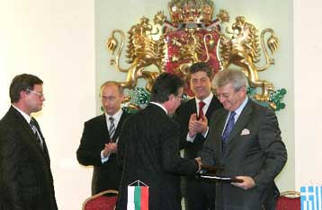 Υπεγράφη η συμφωνία των μετόχων για τον αγωγό Μπουργκάς-Αλεξανδρούπολη