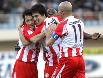 Ο Νούνιες τον λύτρωσε, ο Αντώνης τον έσωσε