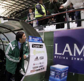 Ο Παναθηναϊκός είναι μόνο ένας, είπε ο Πεσέιρο που είχε επεισόδιο με «Παπ»