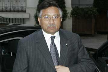 Σε ευρωπαϊκή περιοδεία ο Περβέζ Μουσάραφ με πρώτο σταθμό τις Βρυξέλλες