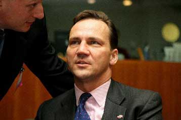 Η Πολωνία έτοιμη να άρει το βέτο για τη στρατηγική σύμπραξη ΕΕ – Ρωσίας