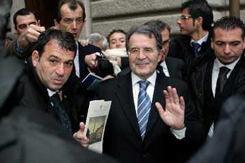 «Θανάσιμος κίνδυνος» για την κυβέρνηση Πρόντι η ψήφος εμπιστοσύνης στη Γερουσία