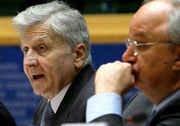 Ο πληθωρισμός είναι η προτεραιότητα της ΕΚΤ, δηλώνει ο Ζαν-Κλοντ Τρισέ