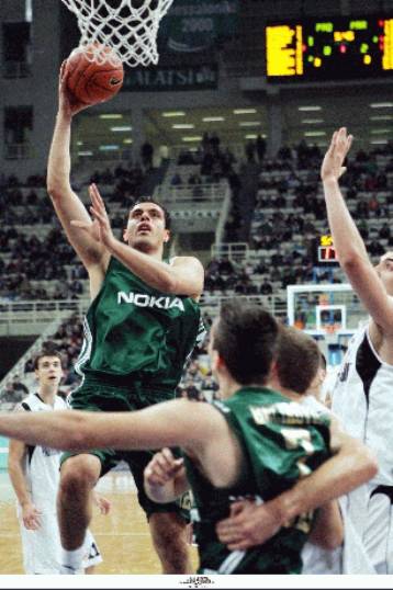 Νίκη για την πρωτιά και τους φιλάθλους θέλει ο «Ζοτς» που περιμένει τον Πρκάτσιν