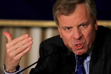 Απόσταση τήρησε ο γγ του ΝΑΤΟ στο ζήτημα της ονομασίας της ΠΓΔΜ