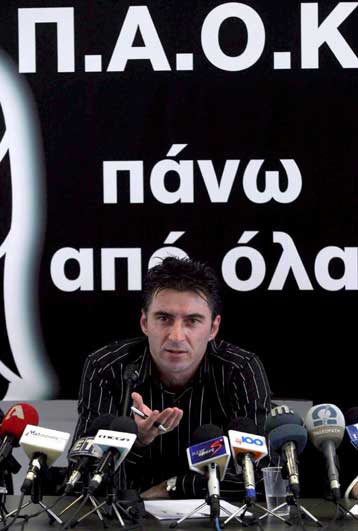 Να πληρώσουν τα χρέη αυτοί που τα δημιούργησαν ζητά ο Ζαγοράκης