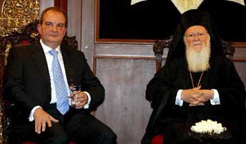 Τη διαρκή στήριξη προς το Οικουμενικό Πατριαρχείο επαναβεβαίωσε ο Κ.Καραμανλής