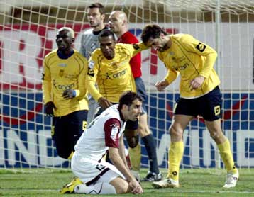 Ισοπαλία και φωνές στη «μάχη» της Κρήτης, άνετη νίκη της Ξάνθης επί της Βέροιας