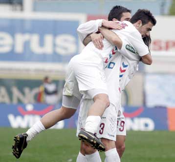 Νίκη χρυσάφι για τη Λάρισα, ο Τζιμπούρ έσωσε στον Πανιώνιο, μηδέν στο Καυτανζόγλειο