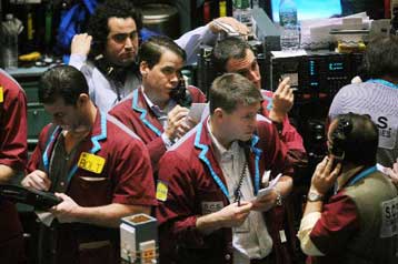 Κάτω από τα 90 δολάρια υποχωρεί -μαζί με τα χρηματιστήρια- το πετρέλαιο