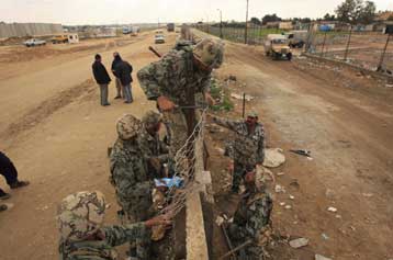 Αίγυπτος και ΕΕ στηρίζουν την πρόταση του Αμπάς για τον έλεγχο της μεθορίου στη Γάζα