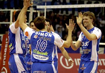 Νικηφόρο φινάλε στους ομίλους του Champions League θέλουν οι τρεις ομάδες μας