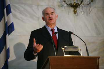 Σφοδρή επίθεση Παπανδρέου στην κυβέρνηση για το θέμα Ζαχόπουλου