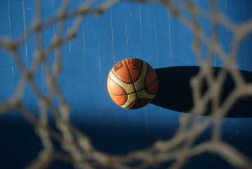 Ο Ολυμπιακός φιλοξενεί τη Σιένα, την Πέμπτη η σειρά των Αρη, Παναθηναϊκού