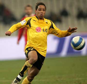 Προβλήματα με Αρουαμπαρένα, Μανού εν όψει Πανιωνίου