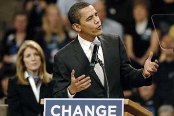 Δηλώσεις στήριξης εν όψει της Σούπερ Τρίτης συγκεντρώνουν Ομπάμα και ΜακΚέιν