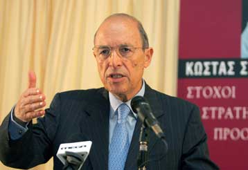 Υπέρ μιας ειδικής σχέσης ΕΕ-Τουρκίας τάχθηκε ο Κώστας Σημίτης