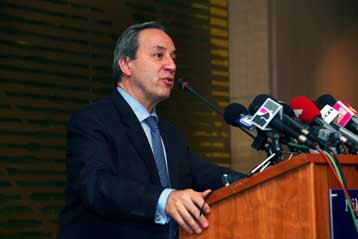 Πάταξη της διαφθοράς στο Δημόσιο ζήτησαν οι βιομήχανοι Β.Ελλάδας από τον Γ.Αλογοσκούφη