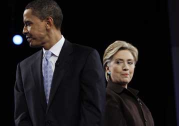 «Ψαλιδισμένο» προβάδισμα Χίλαρι έναντι Ομπάμα, λίγο πριν την «σούπερ Τρίτη»