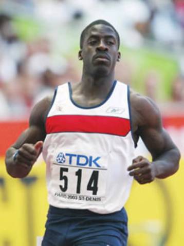 Ο Τσέιμπερς «ξεμούδιασε» στο Μπέρμιγχαμ και έριξε το… μπαλάκι στην Ομοσπονδία του