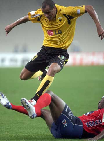 Πάτησα το κουμπί αλλά ο διαιτητής δεν άκουσε, λέει ο επόπτης για το πέναλτι του Μάκου