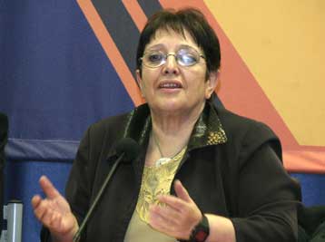 Φραγμό στην περιβαλλοντική επιβάρυνση του Θριασίου, ζητά η Αλ.Παπαρήγα