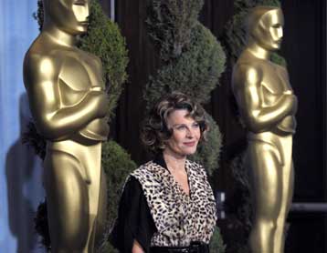 Αισιόδοξο το Χόλιγουντ για τη λήξη της απεργίας των σεναριογράφων