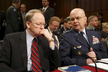 Οι αμερικανικές υπηρεσίες ασφαλείας ανησυχούν ότι η Αλ Κάιντα επεκτείνεται εκτός Ιράκ