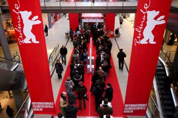 Μουσική και πολιτική τα βασικά θέματα της φετινής Μπερλινάλε που ξεκινά την Πέμπτη