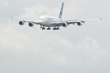 Συμφωνία ΕΕ και Ισραήλ για συνεργασία στον αεροπορικό τομέα