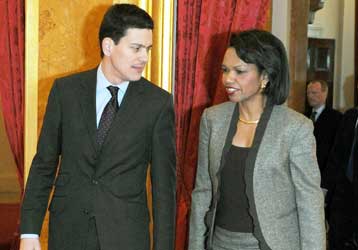 Αιφνιδιαστική επίσκεψη Κ.Ράις και Ντ.Μίλιμπαντ στο Αφγανιστάν