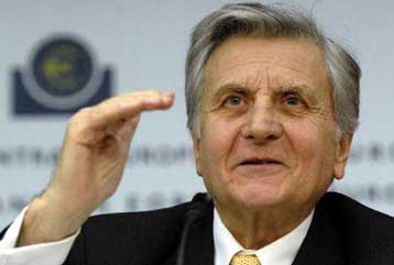 Αμετάβλητα στο 4% διατήρησε τα επιτόκια η ΕΚΤ