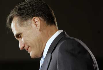 Εγκατέλειψε ο Μιτ Ρόμνεϊ τη διεκδίκηση του χρίσματος για τις προεδρικές εκλογές