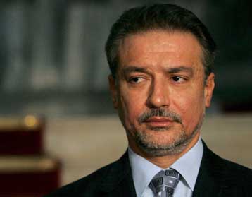 Η Ελλάδα εκμεταλλεύεται τη συμμετοχή της σε ΝΑΤΟ και ΕΕ εις βάρος μας, λένε τα Σκόπια