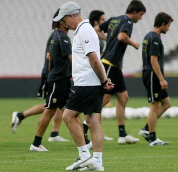 Ενέσεις ηθικού από τον Φερέρ στους παίκτες του