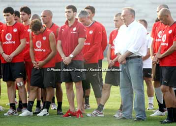 Μη αποδεκτές τέτοιες εμφανίσεις από τον Σωκράτη Κόκκαλη