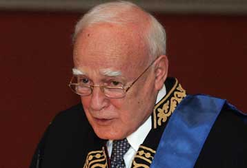 Παρέμβαση Παπούλια για τη διαφθορά από το Πανεπιστήμιο Αθηνών