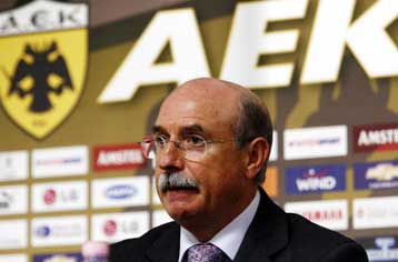 Υπό αμφισβήτηση ο Φερέρ πλέον από όλους στην ΑΕΚ