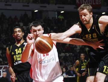 Ο Ολυμπιακός πήρε τον αέρα του Αρη, νίκες-θρίλερ για Αιγάλεω και Μαρούσι