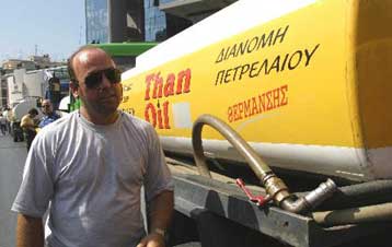 Η κυβέρνηση επιμένει στη ρύθμιση για την ενοποίηση του φόρου στα καύσιμα